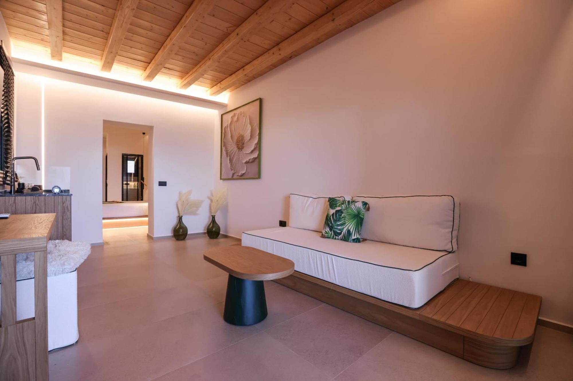 Plintri Queen Kalliopi Suites מראה חיצוני תמונה
